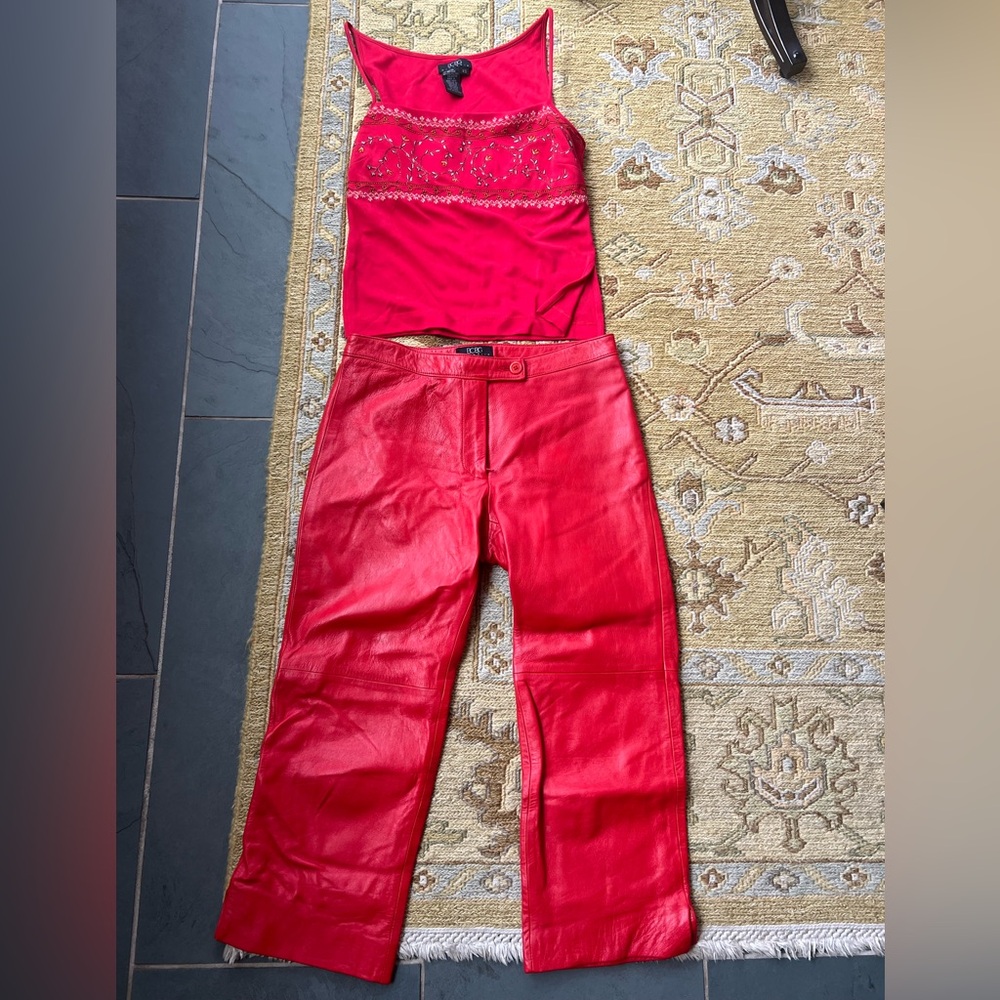 BCBG Red Cropped Pants